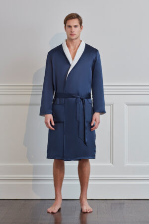 Front view of MANITO silk terry cloth robe for men in navy, highlighting clean lines and two front pockets.